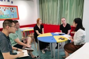 奋进新学期 筑梦新征程 Forge ahead with new semester