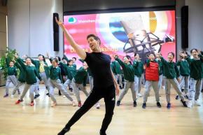 Fantastic English Drama Flourishes in SFLPS