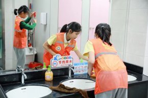 雷锋月，学雷锋，我们在行动