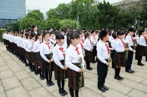 清明祭英烈，传承爱国情——我校开展清明祭扫烈士陵园活动