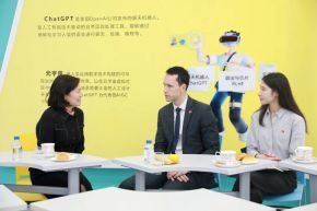 法国领事傲礼威先生莅临我校参观 French Consul Mr. Olivier Ngo visited our school